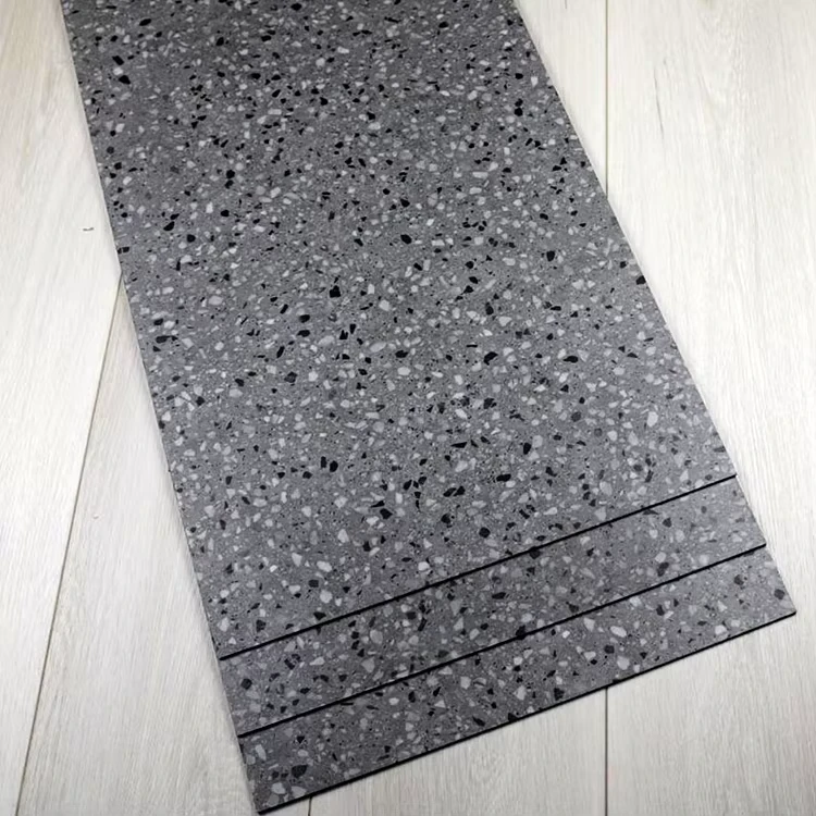 Luxury Smooth Surface SPC Rigid Core LVP Flooring Anti Fade Moisture Proof Soundproof Easy Install Thermal Insulation