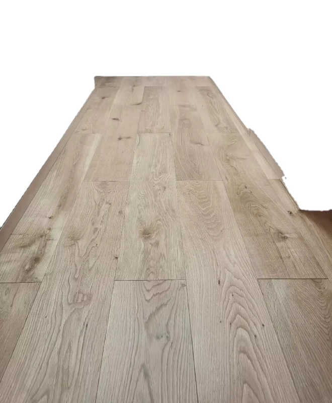 Manufacturer of Solid Wood Engineered Oak Timber Flooring for Villas