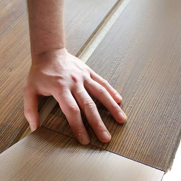 Modern 6mm Thick Oak HDF Waterproof Laminate Flooring Herringbone AC5 Easy Click High Gloss Parquet Wood 18.4cm Plank Width