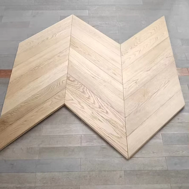 Modern Design Chevron Engineered Wood Flooring