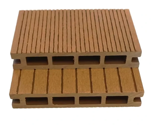Modern Design Outdoor Plastic Wood Flooring Waterproof and Crack Resistant WPC Square Hole Courtyard Flooring