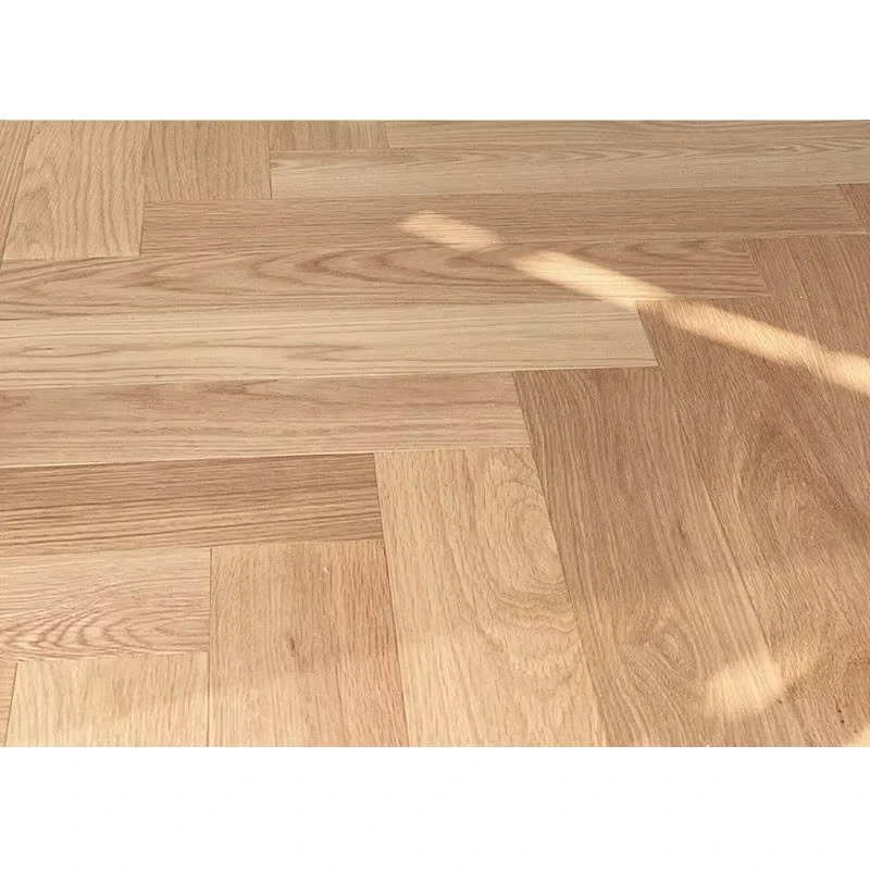 Modern Luxury Design Durable Oak and Pine Solid Wood Flooring Indoor Engineered Hardwood with Smooth & Brushed Techniques