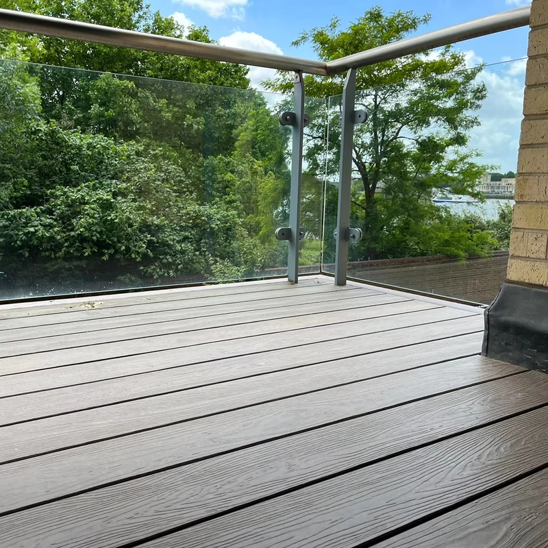 Modern Outdoor Flooring Decking Interlocking Wood Look Decking with New Technology Fiber Cement Board Fiber Cement Board Decking