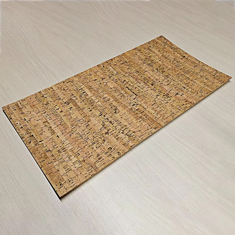 Natural Cork Flooring Tiles Planks Waterproof Eco Friendly High Sound Insulation Anti Slip 4 6mm Thickness for Living Room