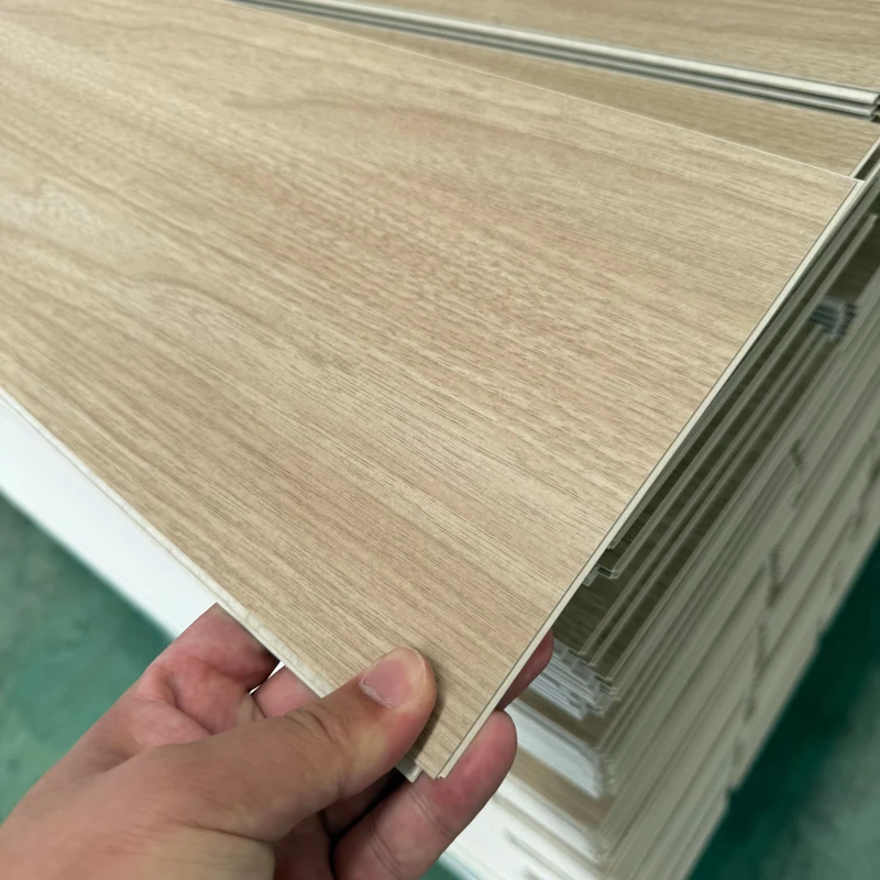 Natural Look WoodGrain Spc Flooring Waterproof Anti scratch Spc Laminate Flooring for Interior