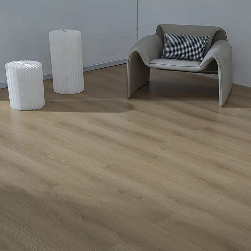 New 3 Layer Hybrid Engineer Flooring Premium Solid Wood Smooth UV Coated Click Installation for Living Room Bathroom Brushed