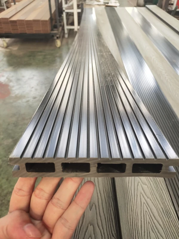 OEM High Strength Wood Look Composite Outdoor Tile Decking Flooring WPC Decking Board for Outdoor Deck