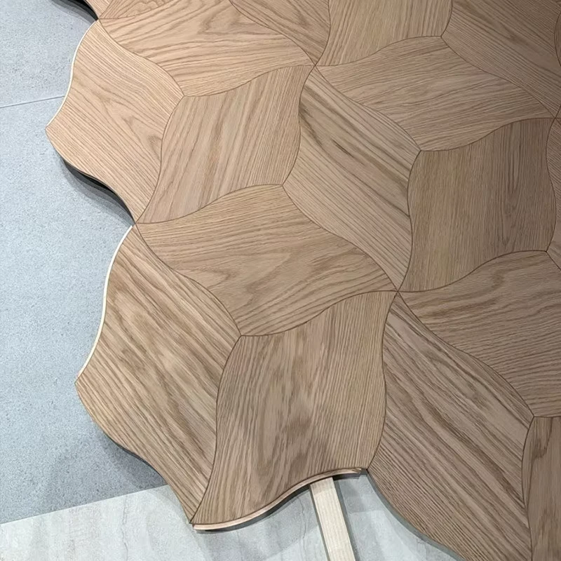 Oak Engineered Wood Parquet Flooring with High Durability and Natural Finish for Residential and Commercial Spaces