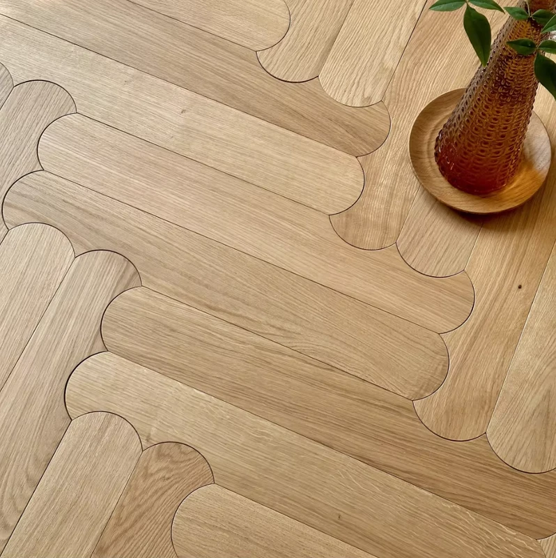 Oak Multi Layer Click Engineered Wood Flooring for Villa Apartment Hall Modern Design Indoor Use