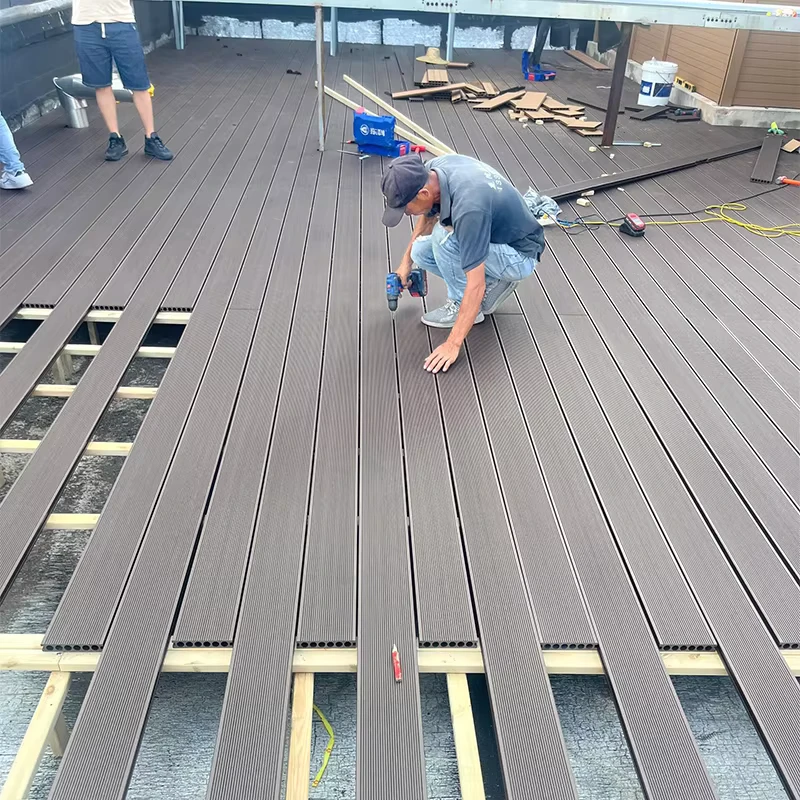 Odern Outdoor Wpc Decking Tiles Wpc Diy Flooring Durable Waterproof Exterior Terrace Wpc Boards for Floor