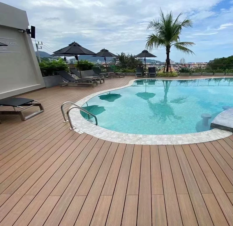 Outdoor Waterproof and Anti uv First Generation Wood Plastic Composite Decking
