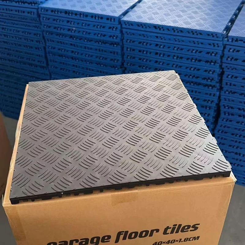PP Garage Floor for Washing Car Room Plastic Garage Tiles High Quality Interlocking Garage Mat