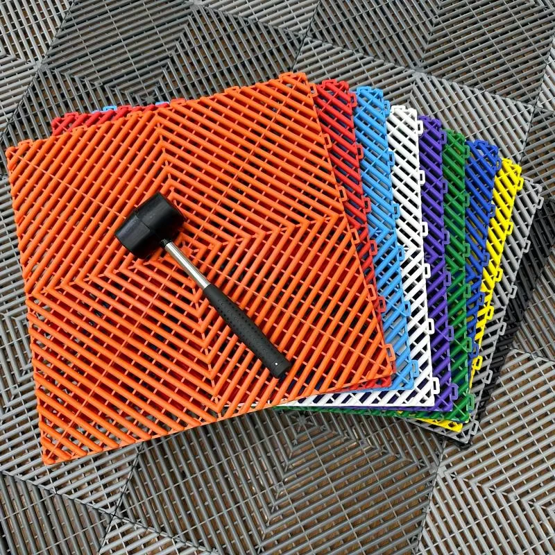 PP Material Flooring Outdoor Plastic Garage Tiles Mat Interlock Plastic Tiles Car Garage Floor Tiles
