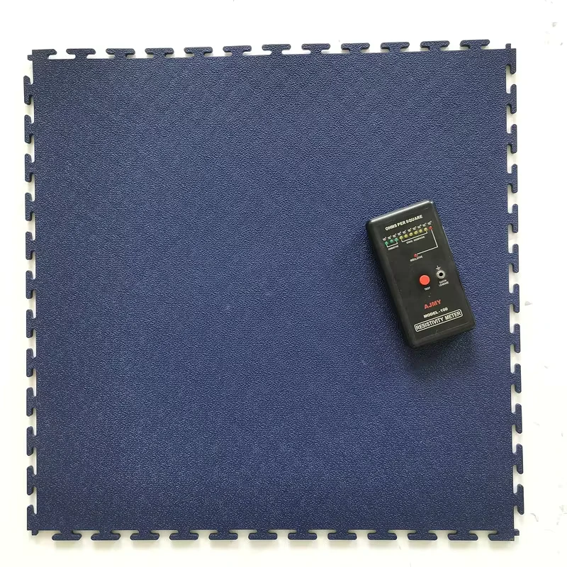 Permanent ESD Interlocking PVC Vinyl Flooring Tiles 7mm Anti static Indoor
