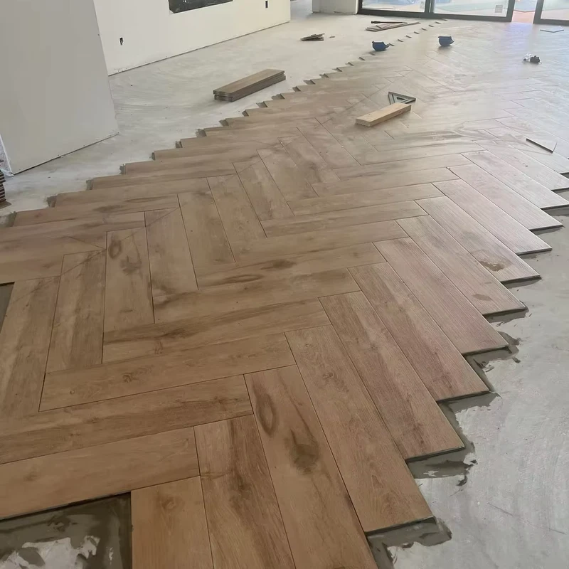 Popular Style Plywood Wooden Flooring Indoor Wood Floor Durable New Design Rubber Flooring Wood Grain