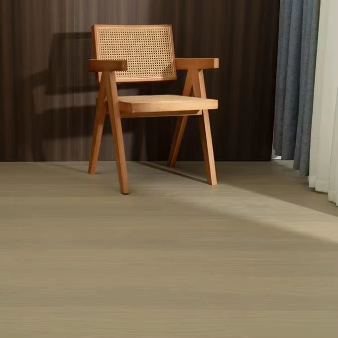 Premium European Style Indoor Wooden Floor Oak Solid Wood Living Room Flooring Engineered Wood Flooring for House