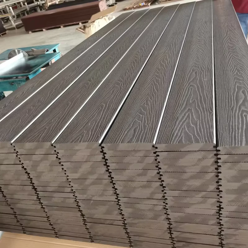Solid WPC Composite Decking Modern Click Waterproof Outdoor Decking Flooring with Wood Grain Surface