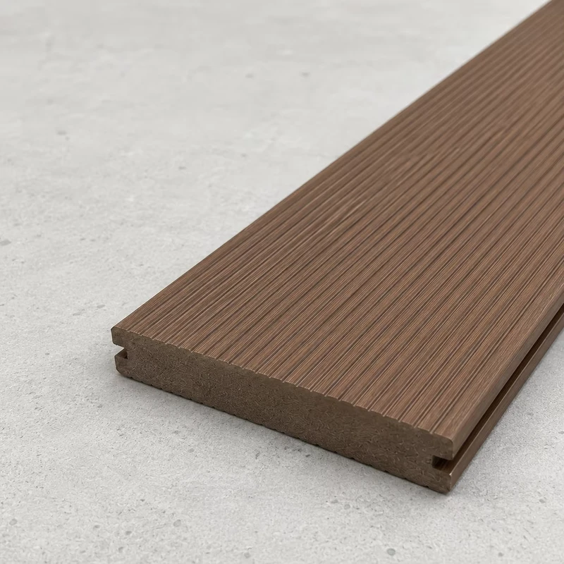 Solid WPC Decking Board Boardwalk Anti Slip Waterproof Heavy Traffic Interlocking Outdoor Coastal Walkway Flooring