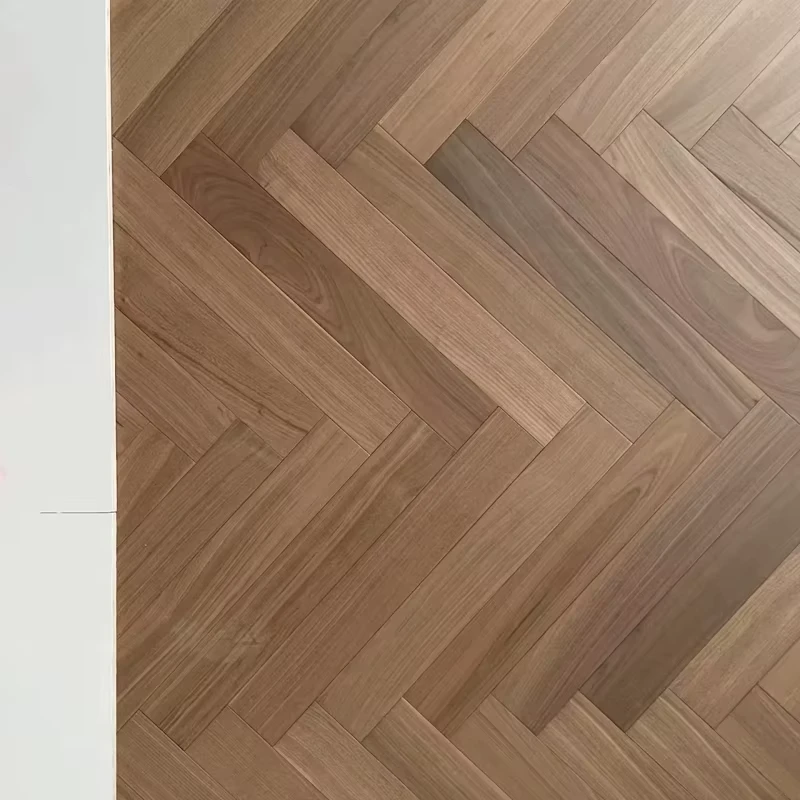 Standard Smooth Natural Finished Multi-layer Black Walnut Hardwood Engineering Wood Floor Parquet Herringbone Wooden Flooring