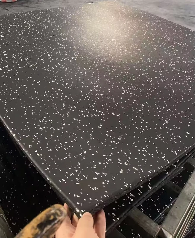 Super Durable Laminated Protective Rubber Floor Mat for Sports and Fitness Suitable for Home Use