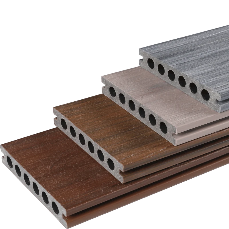 Thickened Co extruded WPC Decking Impact Resistant Seaside Outdoor Flooring