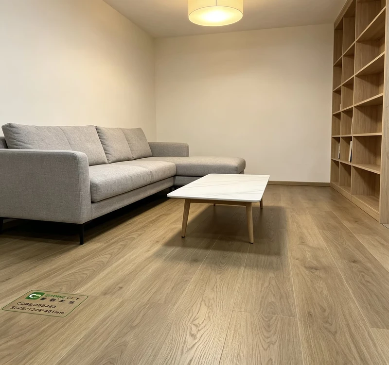 Trustworthy High grade Indoor Laminate Flooring German ODM Customized Output Adjustable 7 12mm AC4 Waterproof Click Installation
