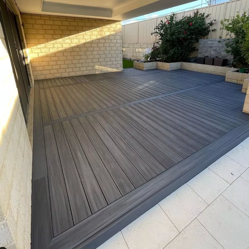 UV Stable Exterior Solid Waterproof Anti Slip High Strength CE Certified WPC Decking Outdoor Double Color Termite Resistant 15+