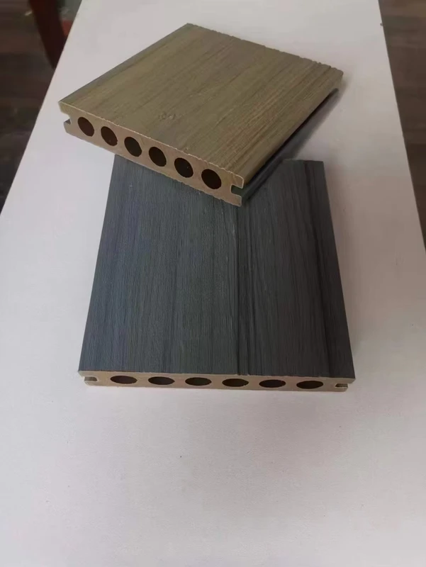 WPC Decking Anti aging Wood Plastic Composite Outdoor Floor for Commercial Street Coastal Corridor Engineering