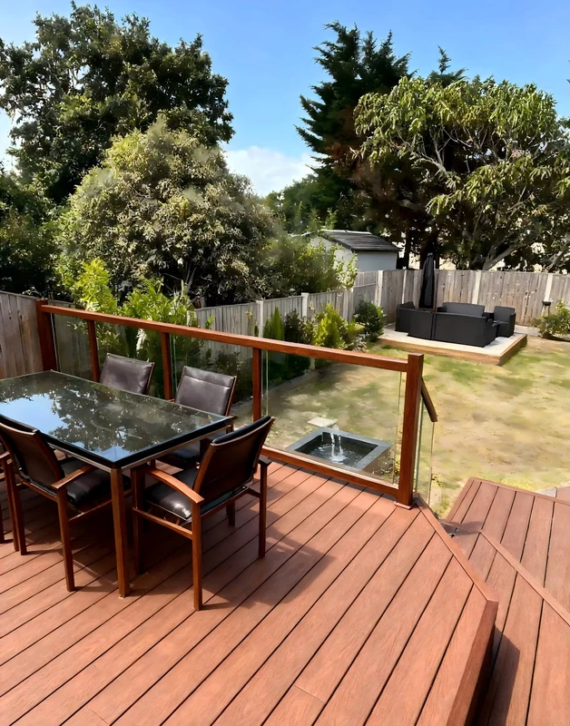 WPC Decking Outdoor Flooring 3D Embossed Wood Grain Low Maintenance Deck for Garden Balcony