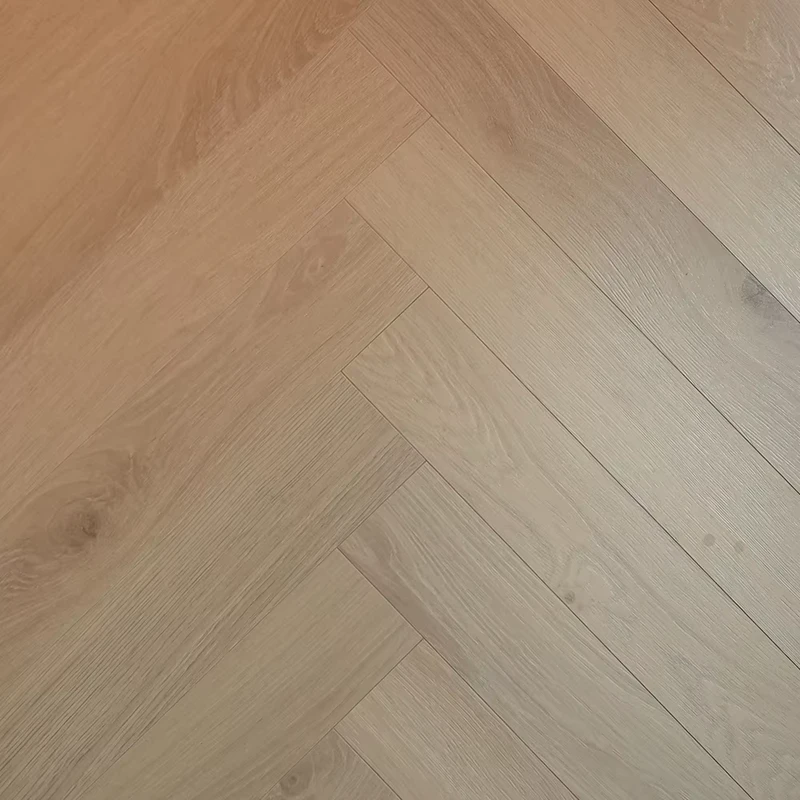 Waterproof Engineered Wood Flooring Laminate Flooring For Home Decoration