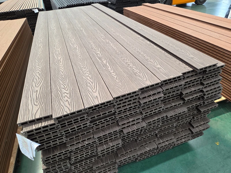 Weather Resistant Ideal Outdoor Flooring Contemporary Engineered Wood Composite